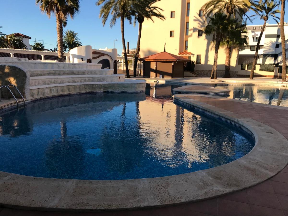 Estudio En Denia Con Piscina Y Wifi Privada, A 100 M Del Mar Exterior foto